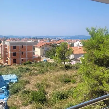 Domo I Gago Sukošan