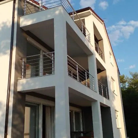 Domo I Gago Apartment Sukosan