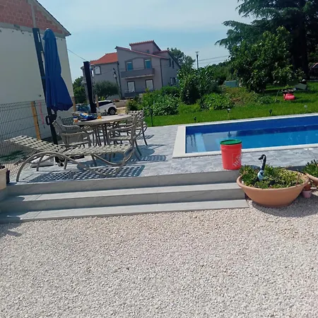 Apartment Domo I Gago